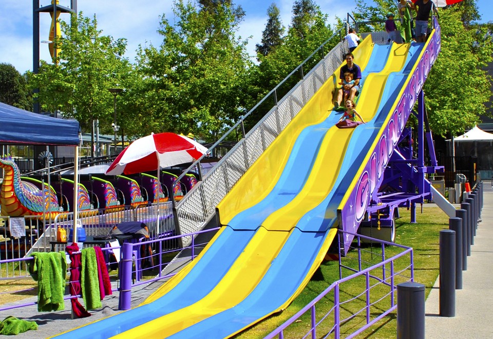 Giant Slide Amusement Ride for Hire - Amusement Rides Hire